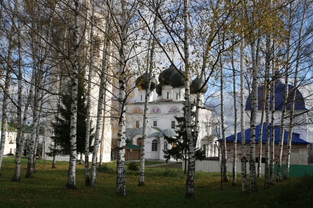 Архиерейское Богослужение в День памяти Трифона Вятского