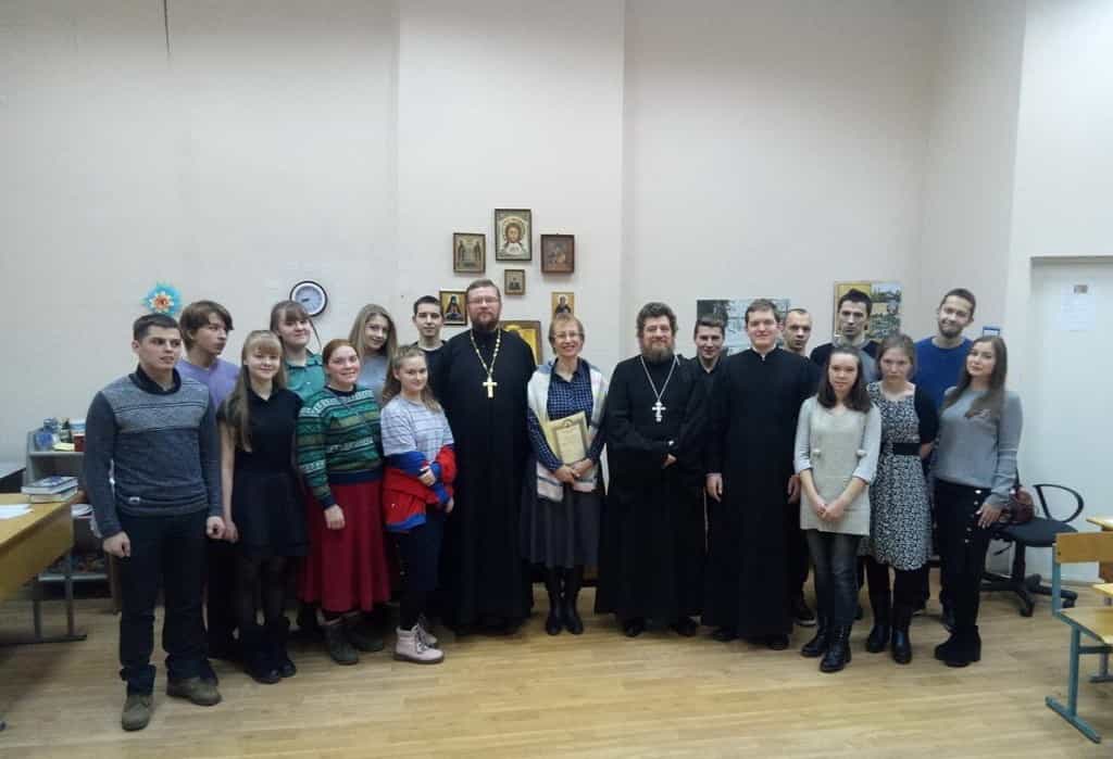 В приходском центре храма Иоанна Предтечи состоялась беседа на тему «Межличностные отношения в семье»