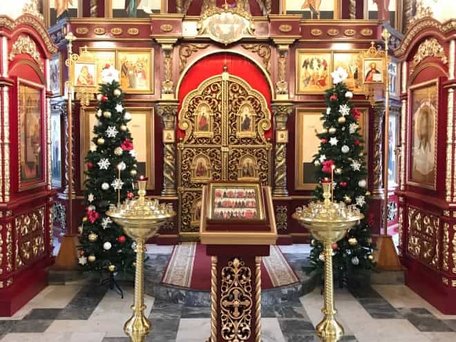 В новогоднюю ночь в храме Великомученика и целителя Пантелеимона города Кирова совершится Божественная литургия