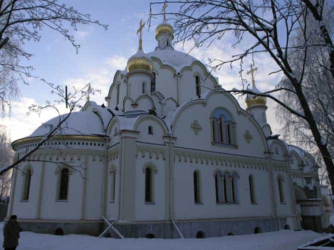 Молитва и труд все создадут