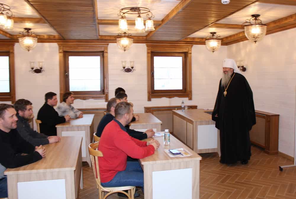 Встреча митрополита Марка с учащимися Вятского Духовного училища