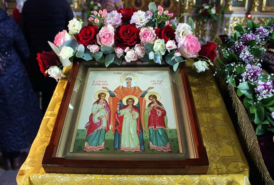 В Свято-Успенском кафедральном соборе почтили память святых мучениц Веры, Надежды, Любови и матери их Софии