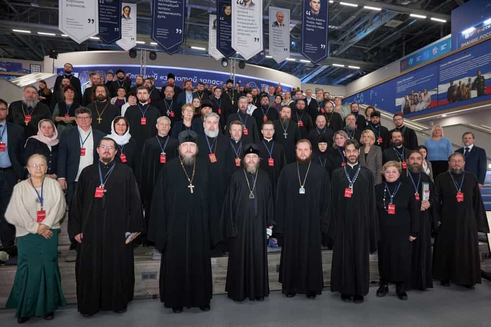 Представители Вятской Епархии приняли участие в совещании епархиальных древлехранителей, архитекторов и представителей епархиальных отделов культуры