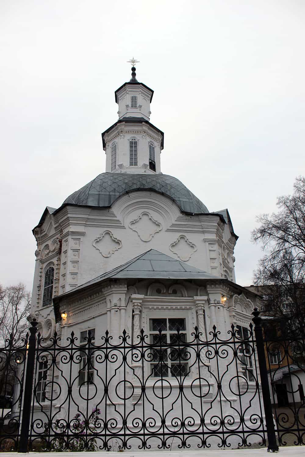 Воскресное торжественное богослужение в храме в честь Иоанна Предтечи