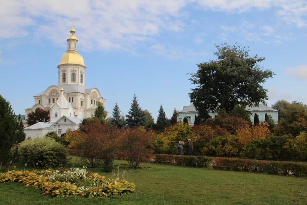 Делегация из Вятки – на конференции в Дивеево