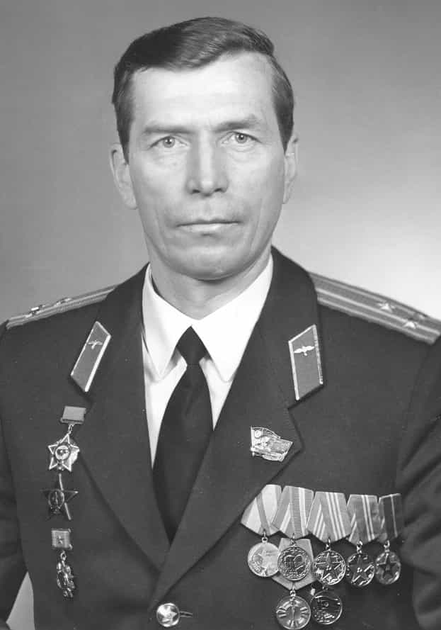 Профессия — Родину защищать