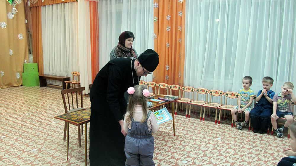 В Кирово-Чепецком благочинии состоялось награждение участников приходского этапа епархиального конкурса «Рождество приходит в каждый дом»