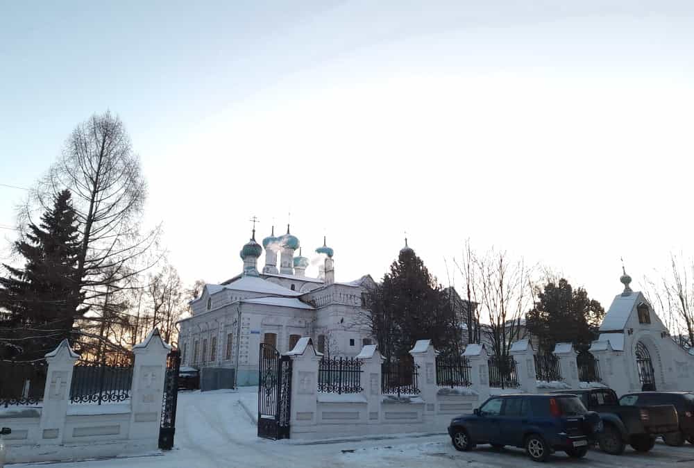 Престольный праздник Екатерининского кафедрального собора города Слободского