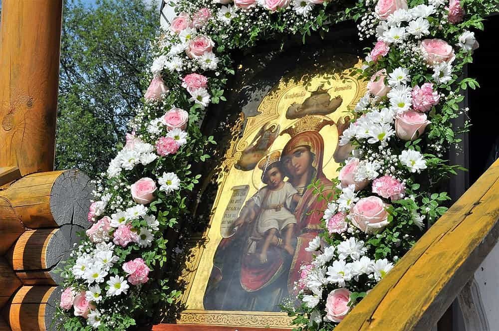 В день празднования иконы Божией Матери «Достойно есть» в Нижнеивкино состоятся торжества перед чтимой святыней