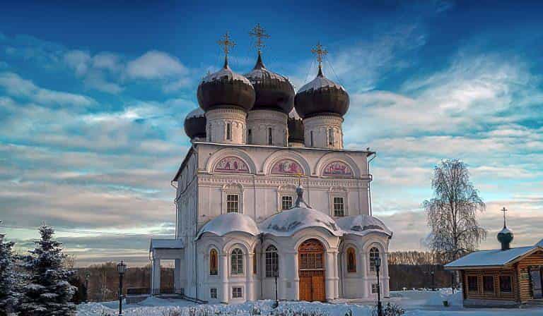 Митрополит Марк возглавил утреню с чтением Великого покаянного канона преподобного Андрея Критского