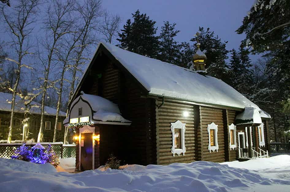 Всенощное бдение в канун праздника Обрезание Господне в храме в честь иконы Божией Матери «Скоропослушница»
