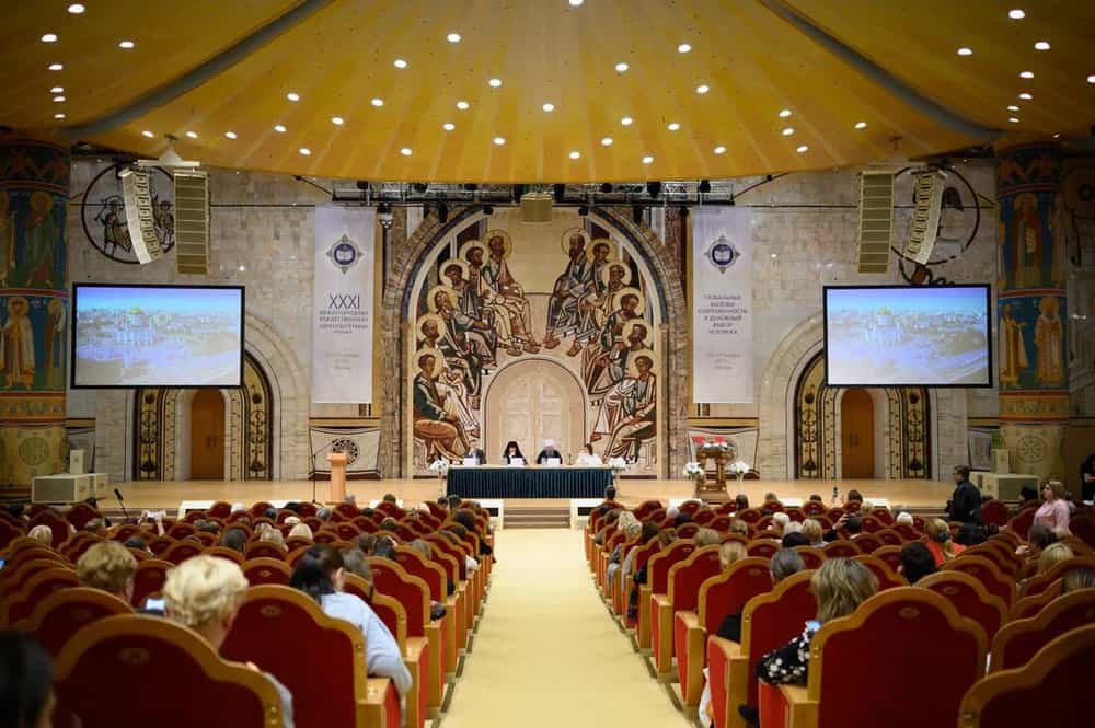 «Работа с детьми в нынешних условиях обретает стратегическое значение»