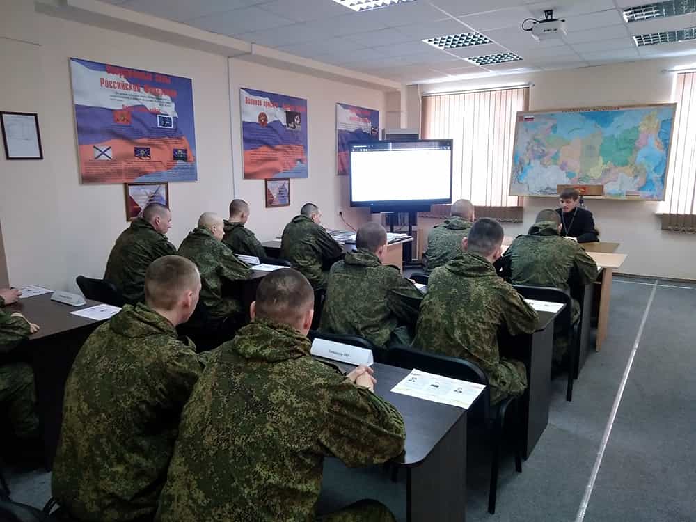 Состоялась встреча иерея Евгения Костылева с личным составом сводной роты в/ч 71316