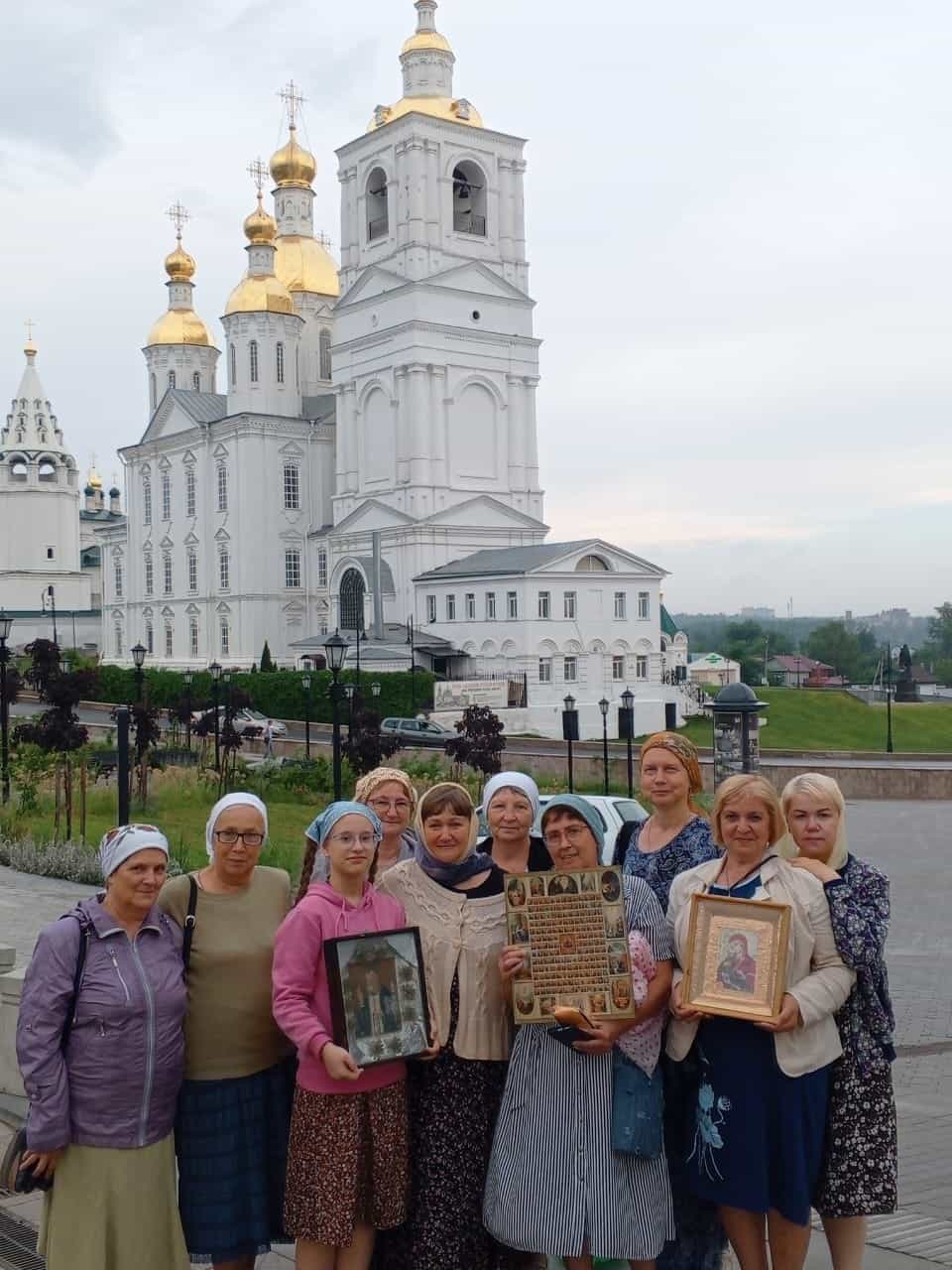 Вятские паломники поклонились святыням Нижегородской земли
