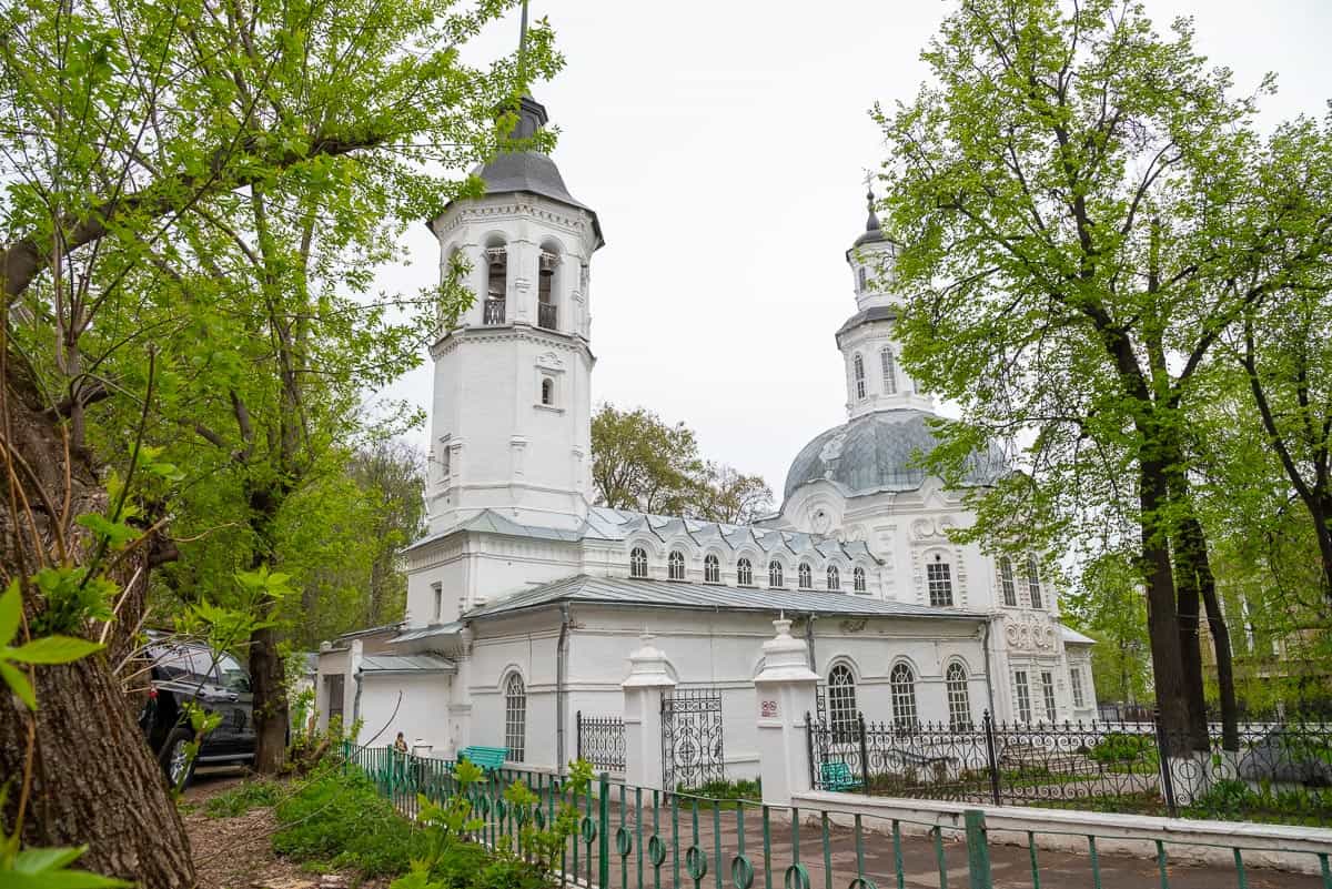 В церкви Иоанна Предтечи совершилось Всенощное бдение