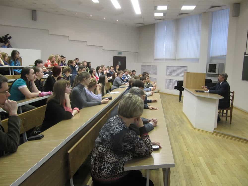 «Православие и патриотизм». Творческая встреча студентов ВятГГУ с А.И. Солодковым