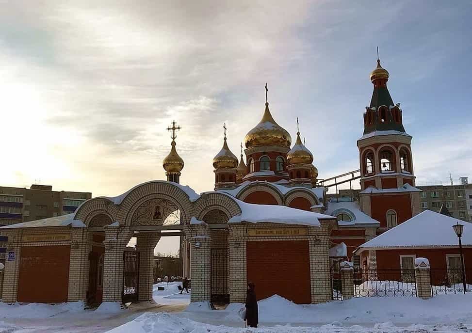 В храме великомученика и целителя Пантелеимона 13 и 14 января совершались торжественные Богослужения