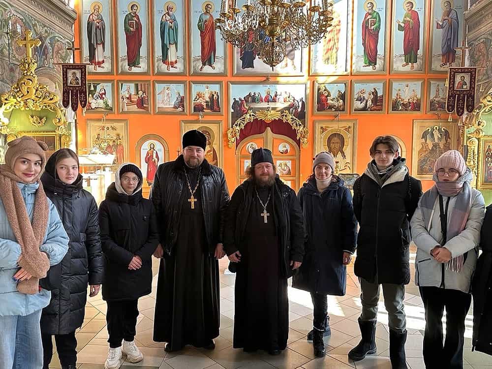 Масленичные гуляния православной молодежи