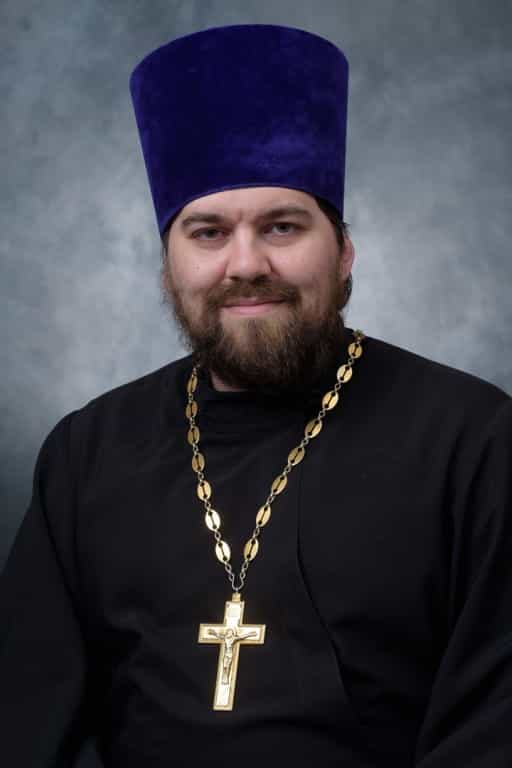 Клирик Свято-Серафимовского собора иерей Василий Писцов выступил в прямом эфире радио «Эхо Москвы»