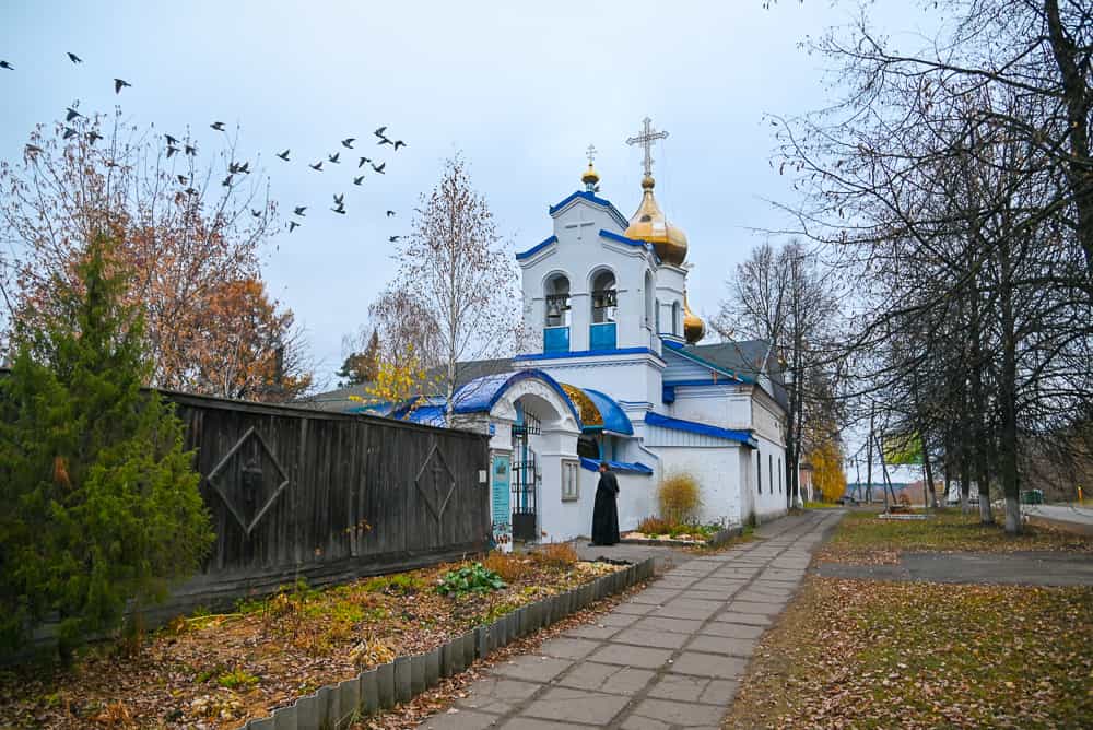 В Слободском помолились за торжественным богослужением