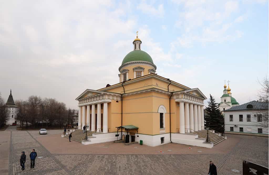 Святейший Патриарх Кирилл вручил врио губернатора Кировской области Игорю Васильеву орден