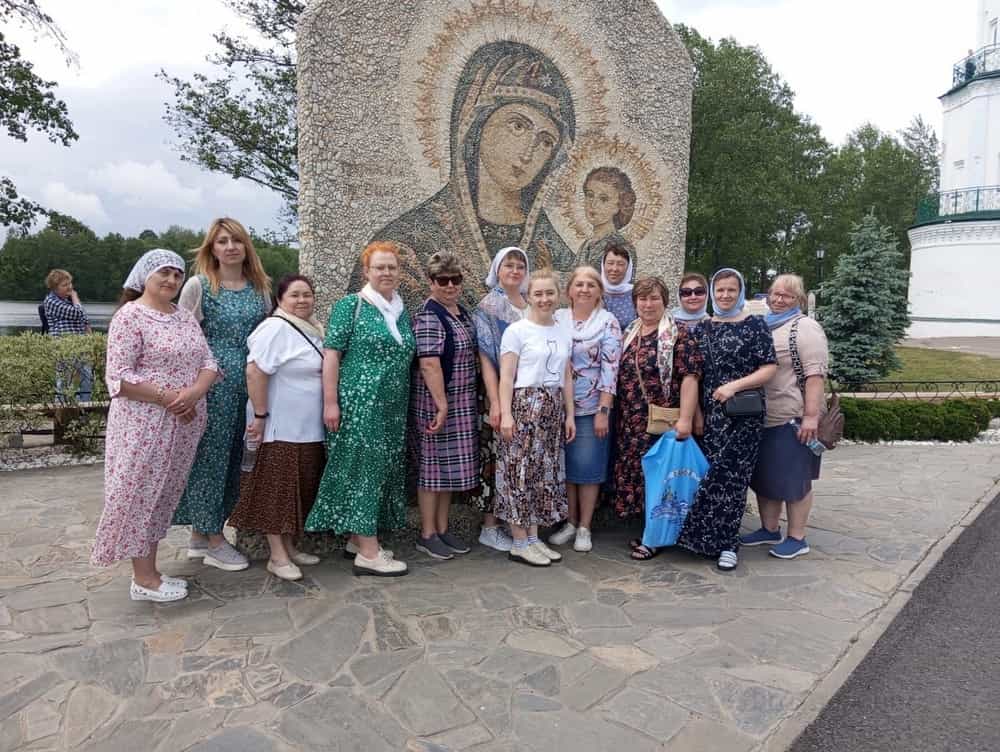 По святым местам