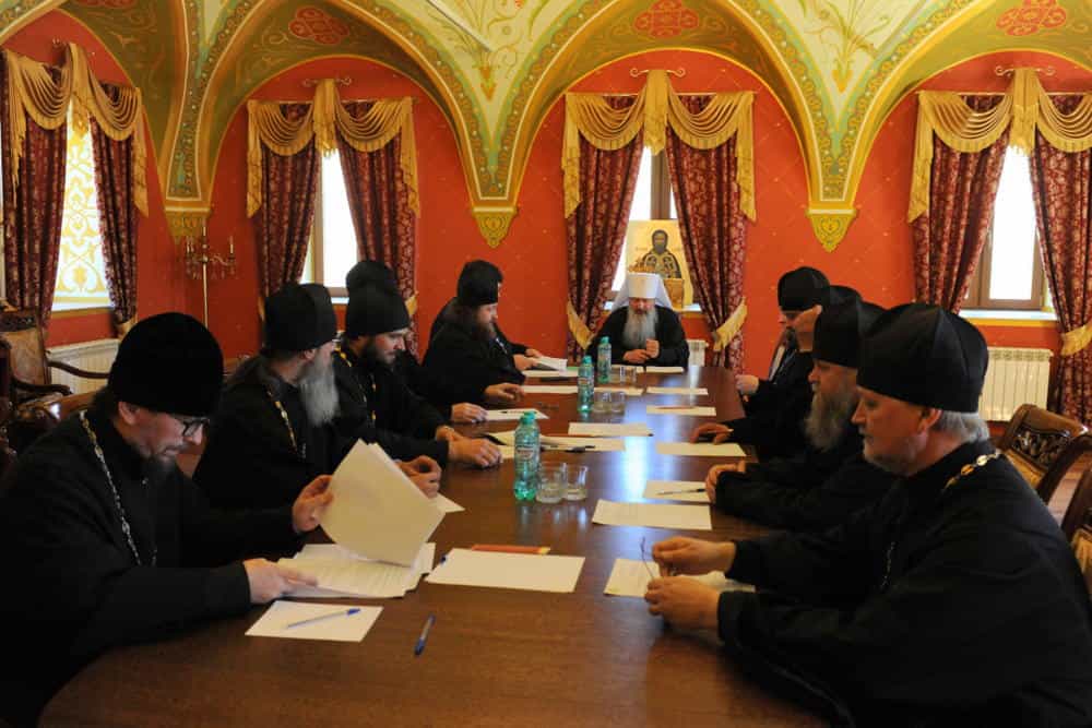 Епархиальный совет состоялся в Вятской епархии