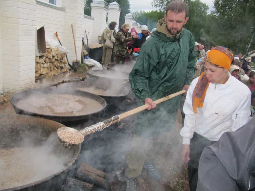 Третий день пути Великорецкого хода. Полдень в Горохово. Прибытие на Великую