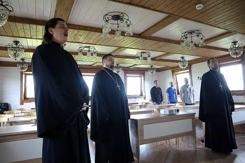 Казанская духовная семинария провела выездной день открытых дверей в Вятском Духовном училище