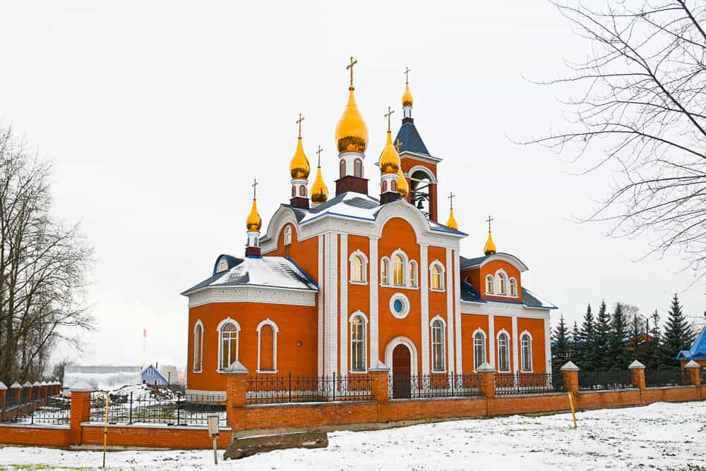 Праздничное богослужение в храме в честь иконы Божией Матери «Всех скорбящих Радость»