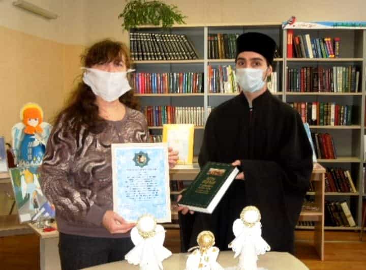 Завершила работу выставочная экспозиция детских творческих работ «Крылья Ангела»