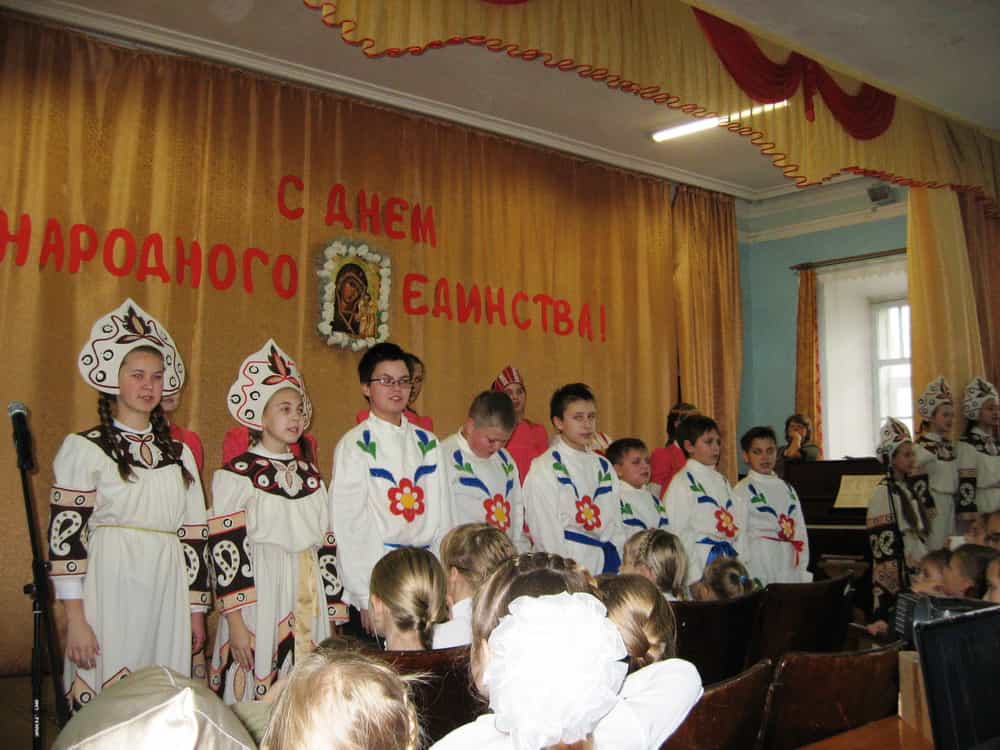 День празднования Казанской иконы Божией Матери в Слободском