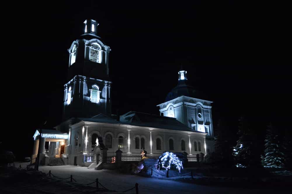 Встреча Рождества Христова в Троицком храме села Быстрица