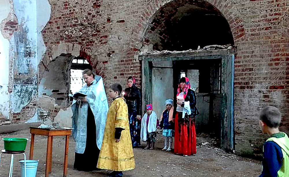 В церкви Троицы Живоначальной с. Раменье состоялось первое Таинство Крещения