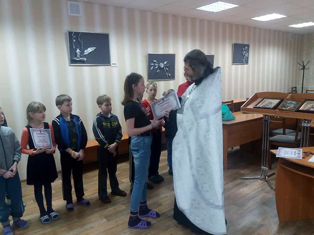 Праздничный Рождественский молебен состоялся в школе-интернате №1 г. Кирова