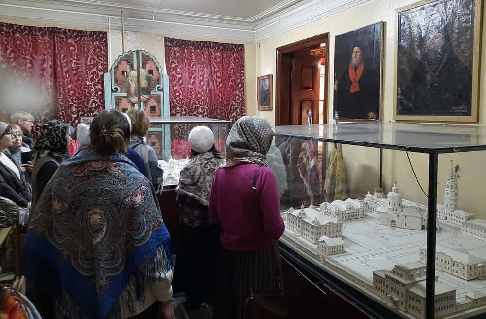 Паломники Пермского края посетили храмы и монастыри Вятской Митрополии