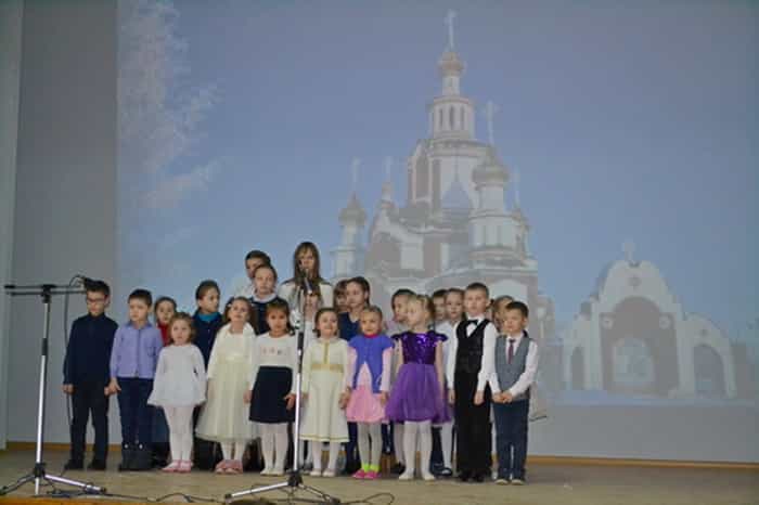 Приходская елка храма Веры, Надежды, Любови и Софии