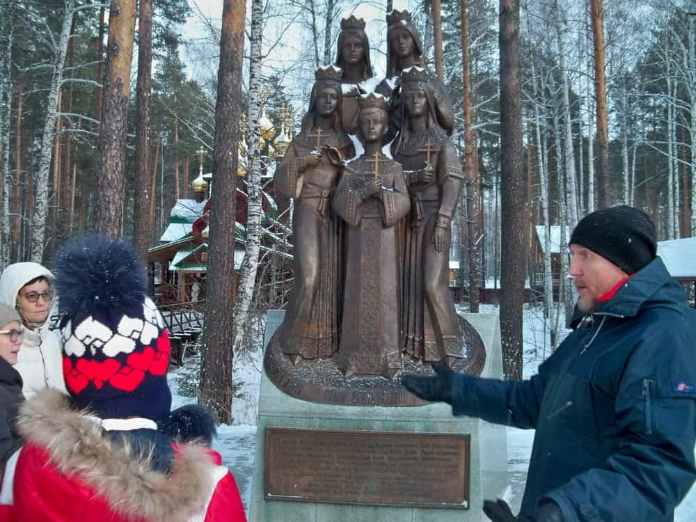Учащиеся воскресной школы Троицкой церкви села Кстинино совершили паломничество по святыням Екатеринбургской епархии