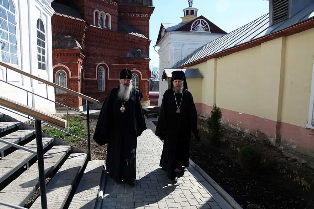 Митрополит Вятский и Слободской Марк посетил с рабочим визитом Уржумскую епархию и встретился с епископом Уржумским и Омутнинским Иоанном