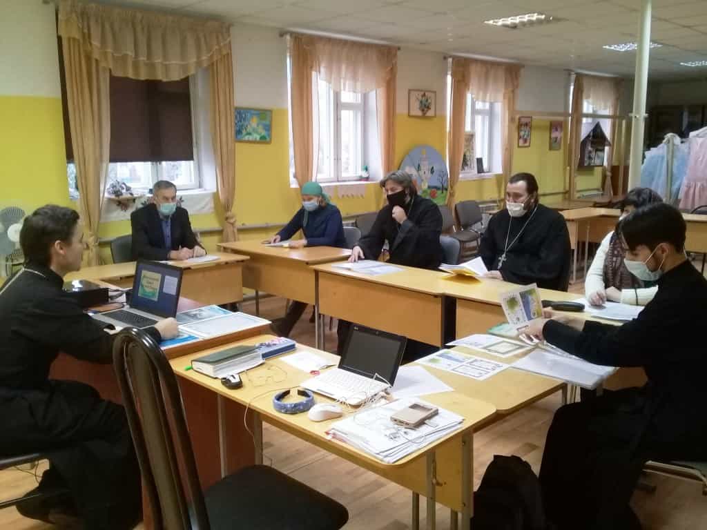 В ноябре состоялось рабочее заседание Миссионерского Совета Вятской Епархии