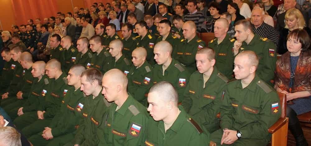 Протоиерей Сергий Мартынов поздравил сотрудников научно-исследовательского института микробиологии Министерства обороны Российской Федерации