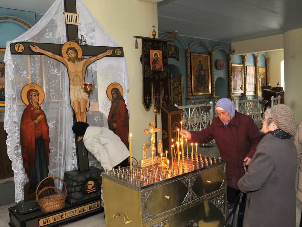 На приходе Всехсвятского собора г. Кирово-Чепецка чествовали ветеранов