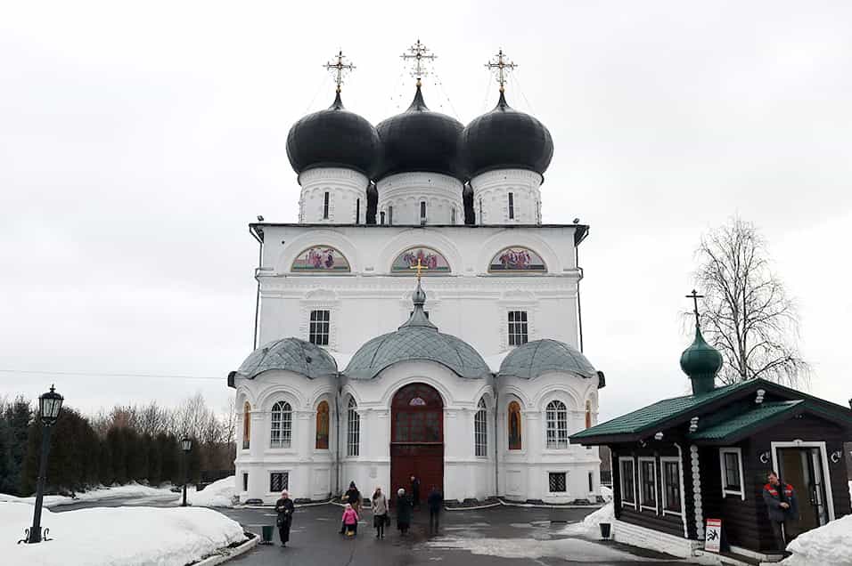 О невинно убиенных