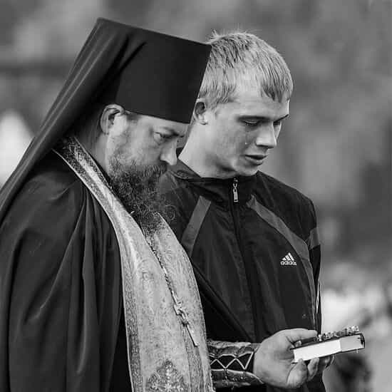 Подлинное покаяние дается только крещеному человеку?