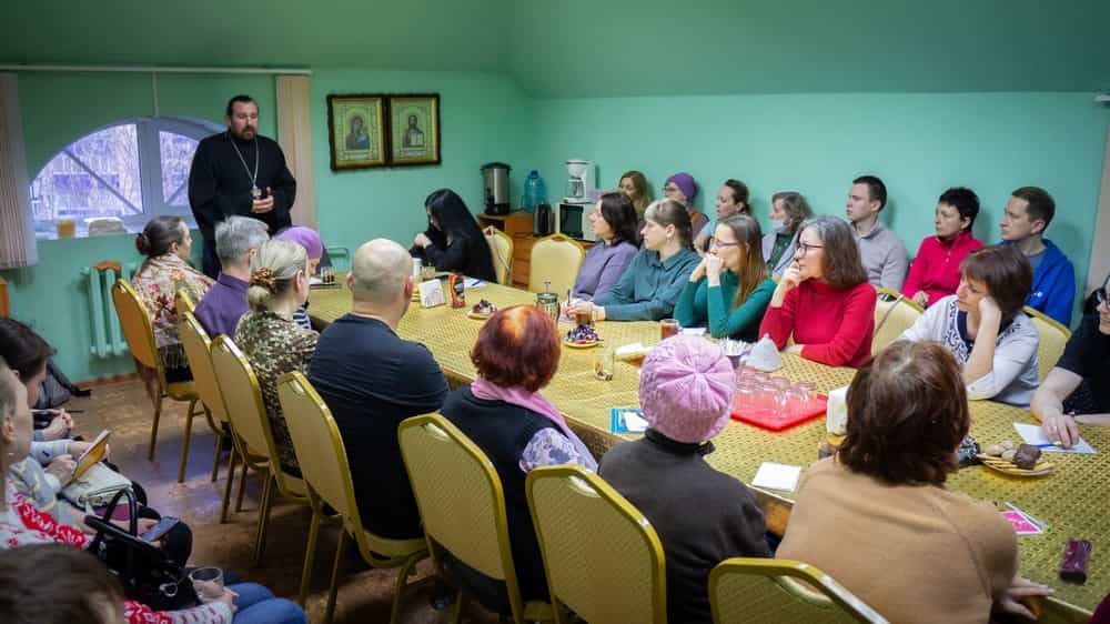 Встреча приходского клуба