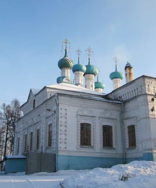Архиерейское служение в Престольный праздник в Свято-Екатерининском кафедральном соборе г. Слободского