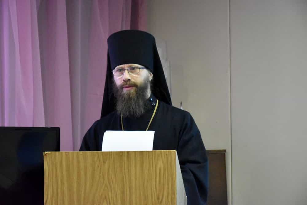 В работе I Региональных Рождественских образовательные чтений Уржумской епархии приняли участие представители Вятской епархии