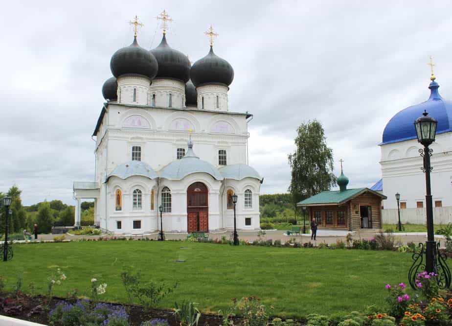 В праздник Преображения Господня в храмах Вятской Епархии совершилось освящение винограда и плодов
