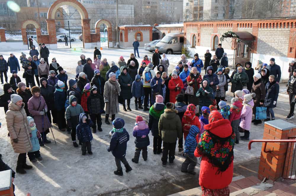 Празднование Масленицы на приходе Всехсвятского храма города Кирово-Чепецка