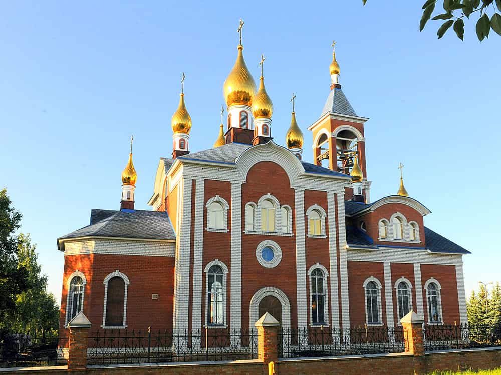 Митрополит Марк возглавил Божественную литургию в храме иконы Божией Матери «Всех скорбящих Радость»